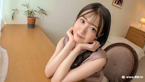 SIRO-5195 「留学费用と好奇心で・・・。」と语る清楚女子大生！スレンダーな体を一たび抚でると