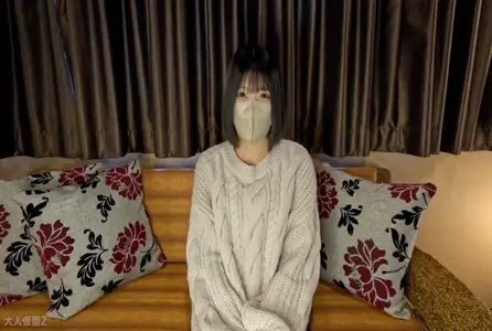 FC2-4664791FC2-4664791 她的身体敏感，用玩具和乳液逗弄整个身体！！性高潮是必